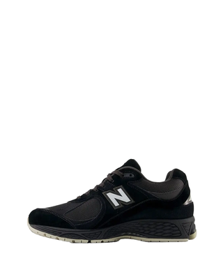New Balance 2002R Black/Oat U2002RL