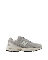 Slate Grey/ Grey Matter