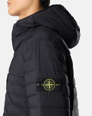 Stone Island 4100107 SEAMLESS TUNNEL NYLON DOWN-TC Hooded Down Jacket Black