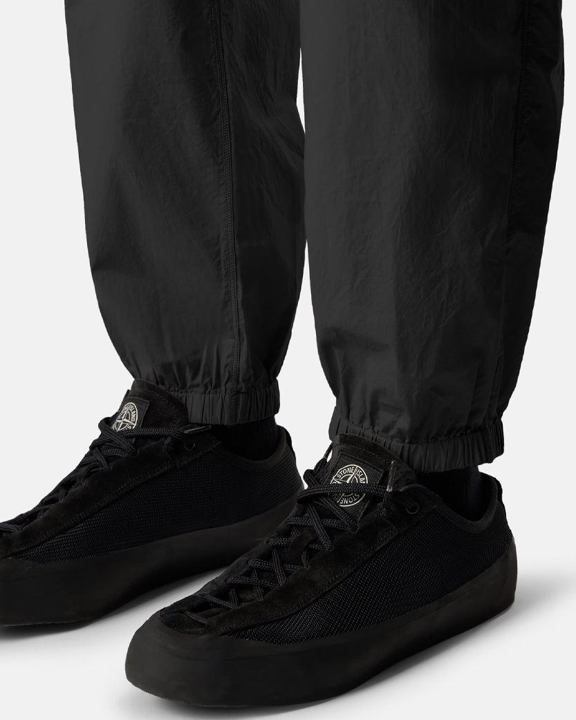 Stone Island 3100049 STRETCH COTTON TELA 'PARACADUTE' Jogger Pants Black