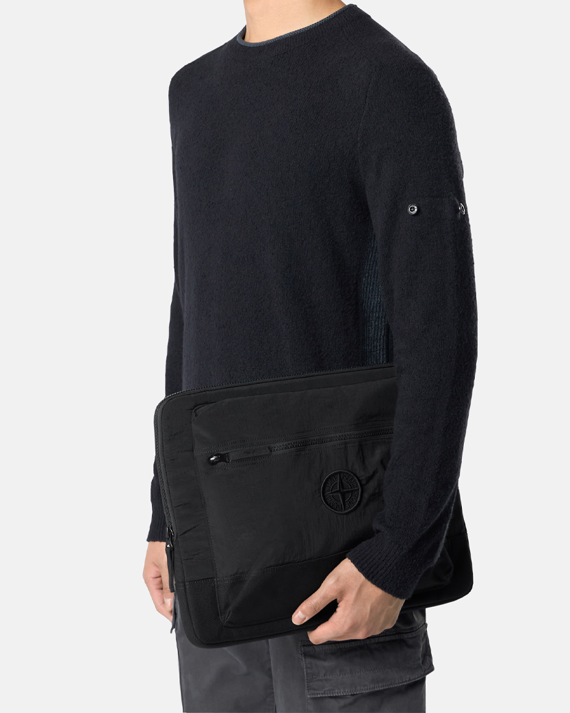 Stone Island 9200008 NYLON METAL IN ECONYL® Padded Laptop Case Black