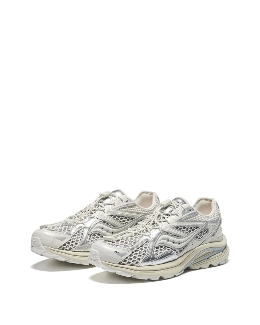 Saucony Kinvara 4 RE White Metallic S79078-1