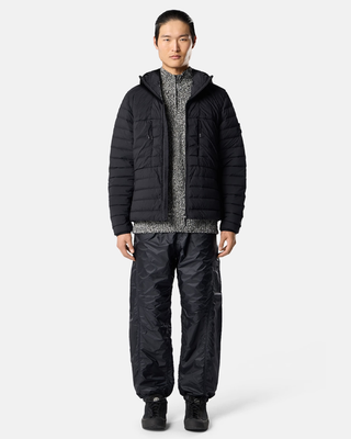 Stone Island 4100107 SEAMLESS TUNNEL NYLON DOWN-TC Hooded Down Jacket Black