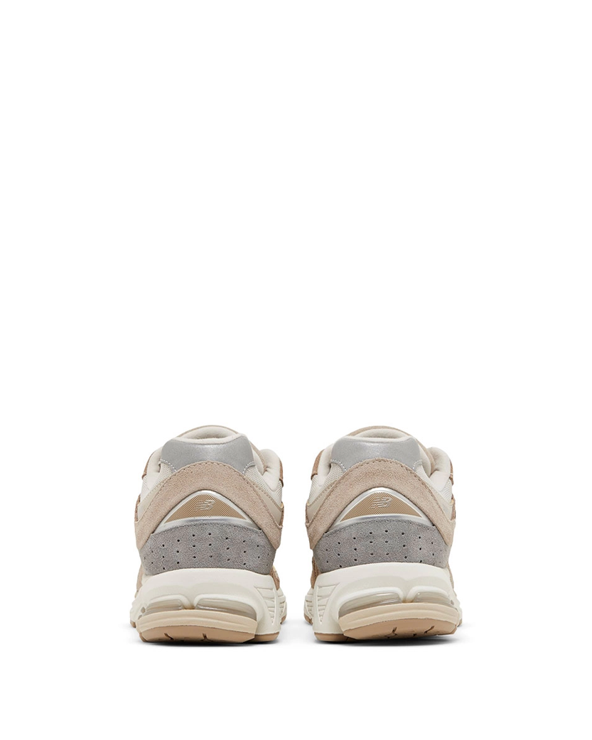 New Balance 2002R Driftwood Sandstone M2002RSI