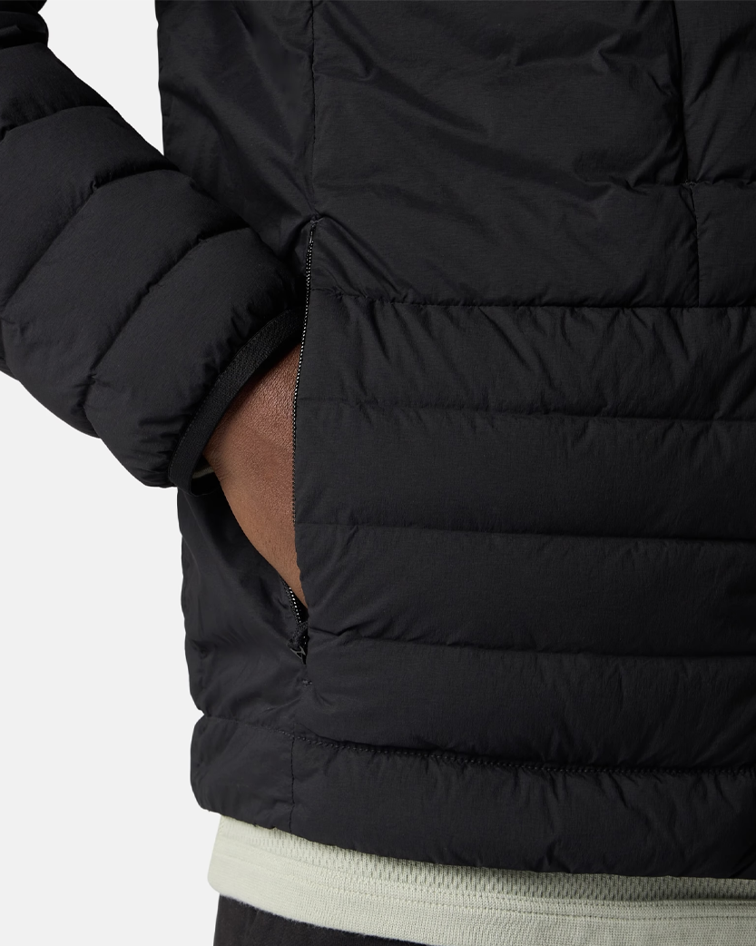 Stone Island 4100106 SEAMLESS TUNNEL NYLON DOWN-TC Down Jacket Black