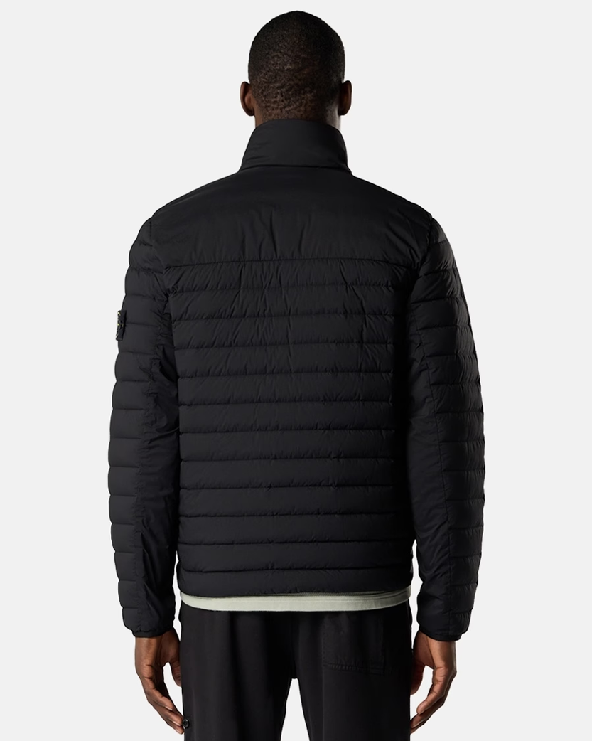 Stone Island 4100106 SEAMLESS TUNNEL NYLON DOWN-TC Down Jacket Black