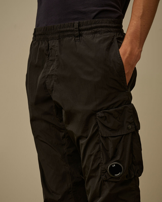 C.P. Company Chrome-R Ergonomic Cargo Lens Pants Black 20CMPA032A005904G