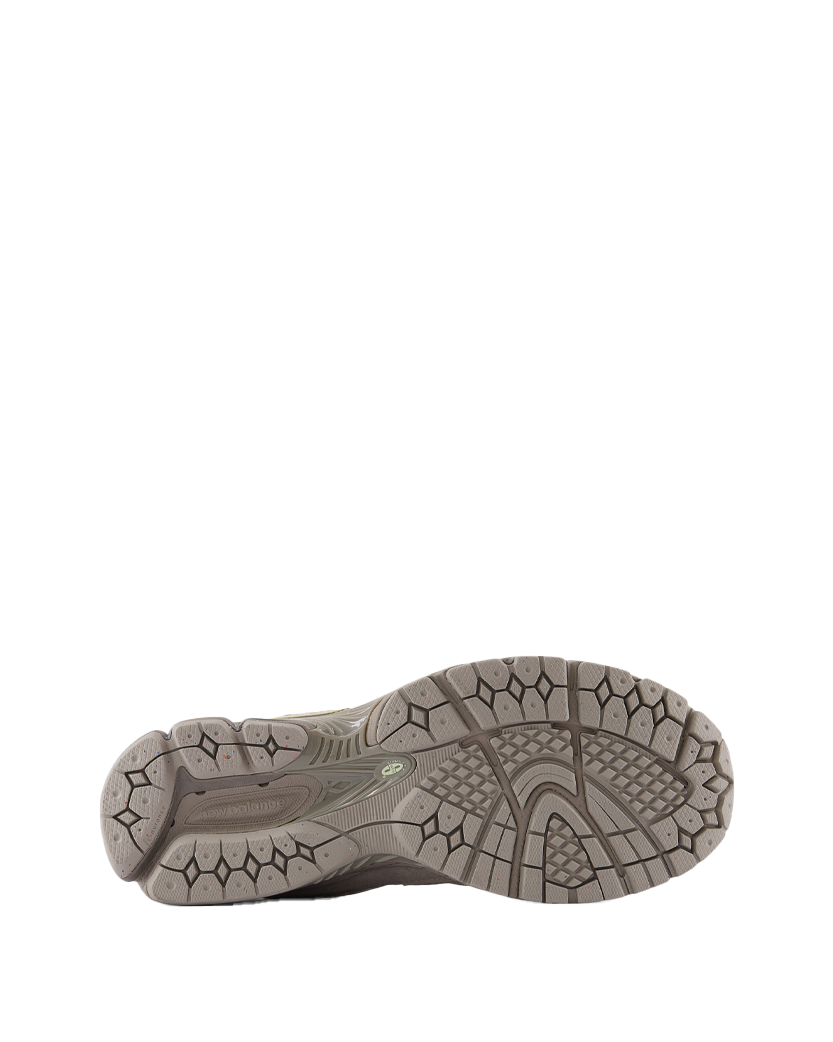 New Balance 2002R Arid Stone U2002RP