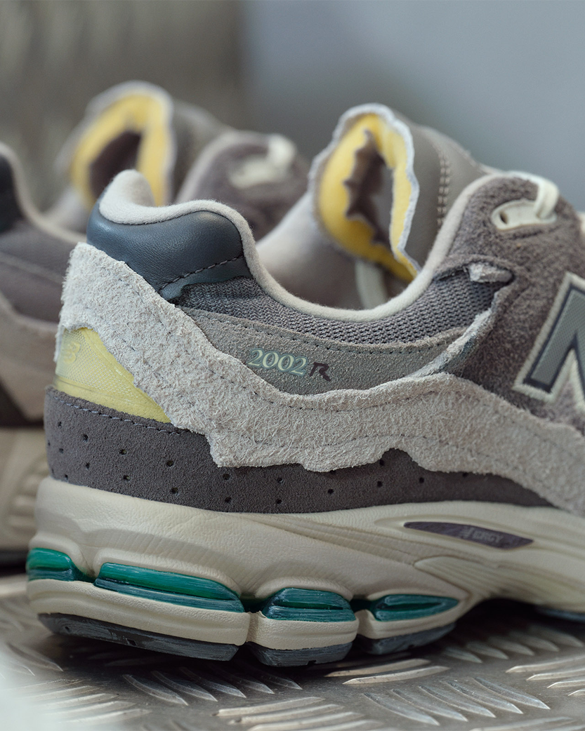 New Balance 2002R Protection Pack Rain Cloud M2002RDA