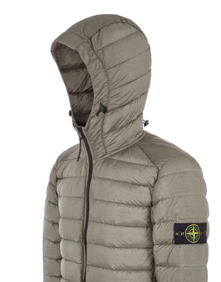 Stone Island 40124 Loom Woven Chambers R-Nylon Down Musk Geen