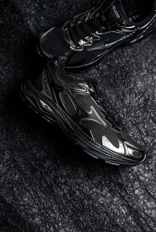 Mizuno Racer S Black Silver D1GH223521