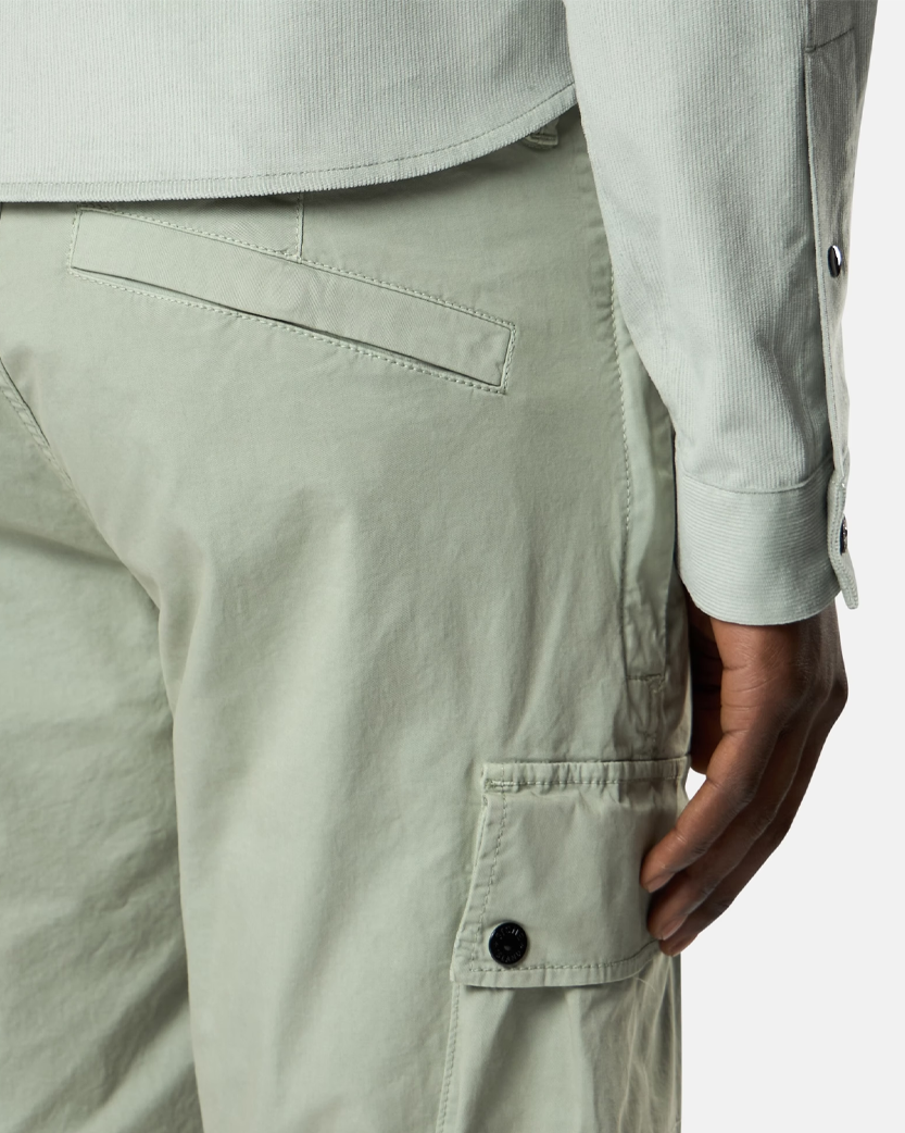 Stone Island L100019 STRETCH ORGANIC COTTON TWILL Cargo Bermuda Shorts Sage Green