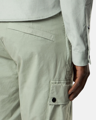 Stone Island L100019 STRETCH ORGANIC COTTON TWILL Cargo Bermuda Shorts Sage Green