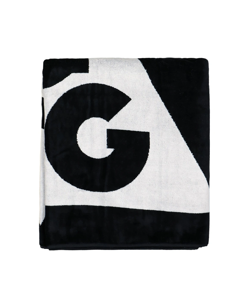 Nike ACG Towel Black/ Summit White N1008820-012
