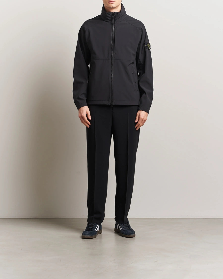 Stone Island 4100010 Light Soft Shell-R Hidden Hooded Jacket Black