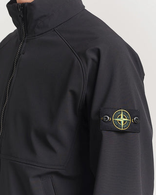 Stone Island 4100010 Light Soft Shell-R Hidden Hooded Jacket Black