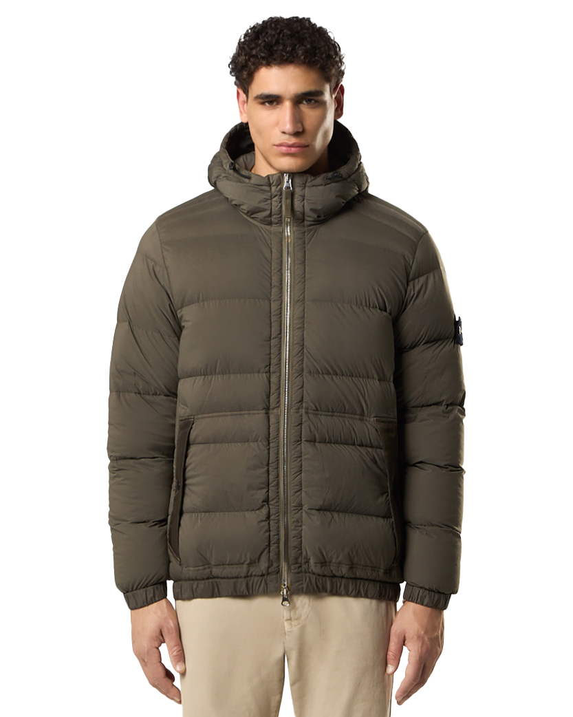 Stone Island 4100040 SEAMLESS TUNNEL NYLON DOWN-TC Hooded Down Jacket Green