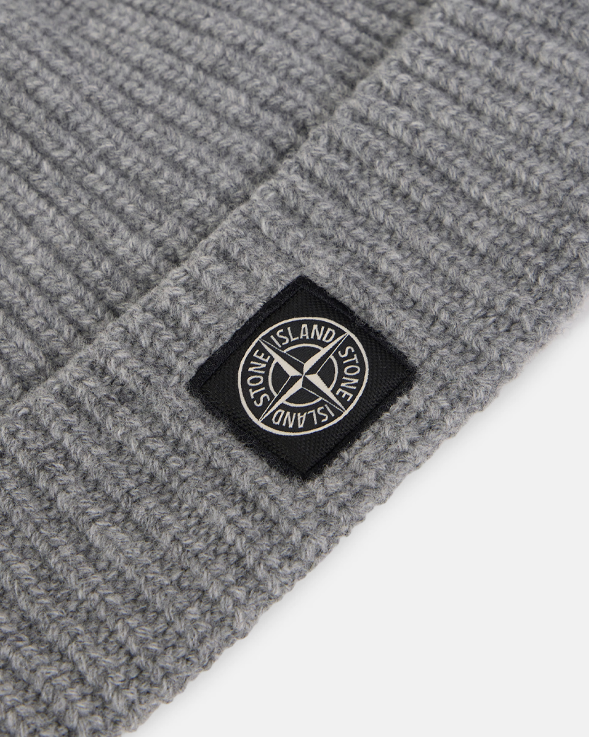 Stone Island N100012 LIGHT RWS GEELONG WOOL Compass Patch Beanie Cement Melange