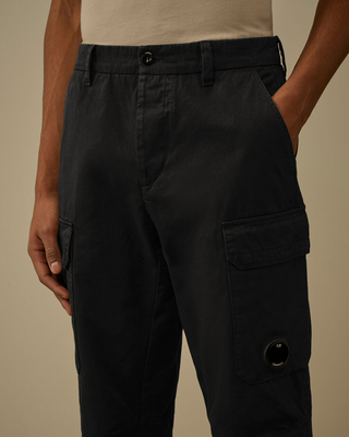 C.P. Company Cotton Gabardine Loose Cargo Pants Black 20CMPA185A110458G
