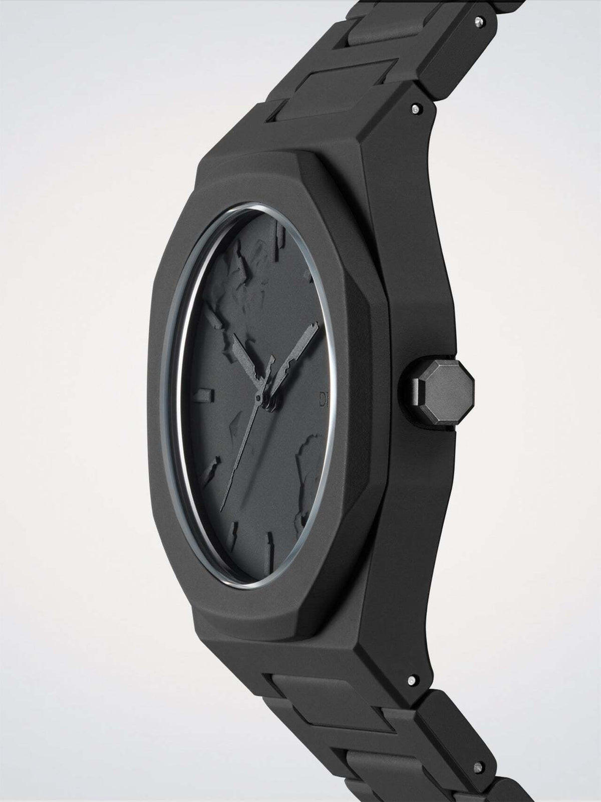 D1 Milano Crushed 40.5 mm Black PCBJ39
