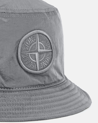 Stone Island 9100012 NYLON METAL IN ECONYL® Bucket Hat Pearl Grey