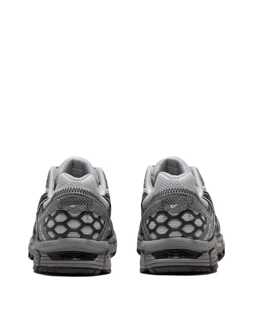 Asics Gel-Kahana 8 Grey Black 1011B109-030
