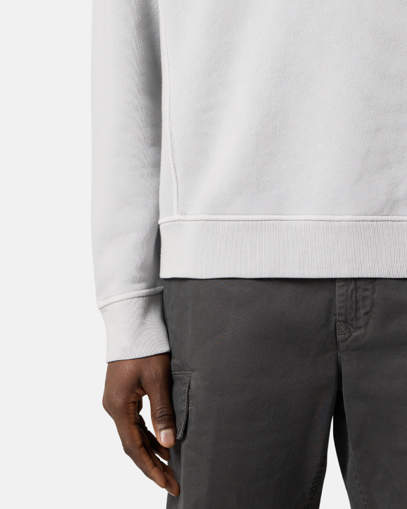 Stone Island 6100032 ORGANIC COTTON DIAGONAL FLEECE 'OLD' EFFECT Crewneck Sweatshirt Pearl Grey
