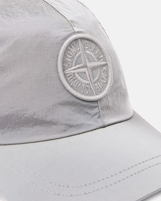Stone Island 9100011 Nylon Metal Logo Cap Pearl Grey