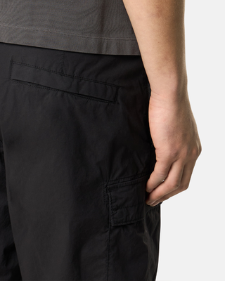 Stone Island L100L08 STRETCH COTTON TELA 'PARACADUTE Cargo Bermuda Shorts Black