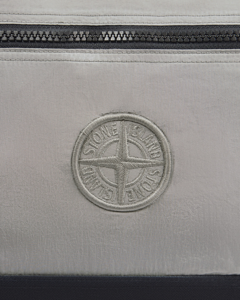 Stone Island 9200008 NYLON METAL IN ECONYL® Padded Laptop Case Pearl Grey