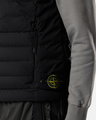 Stone Island G100004 SEAMLESS TUNNEL NYLON DOWN-TC Vest Black