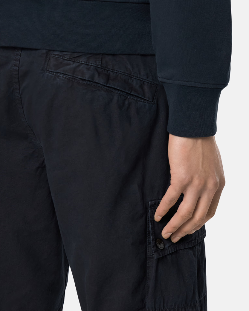 Stone Island L100011 SUPIMA Cotton Twill Stretch-TC Bermuda Shorts Blue