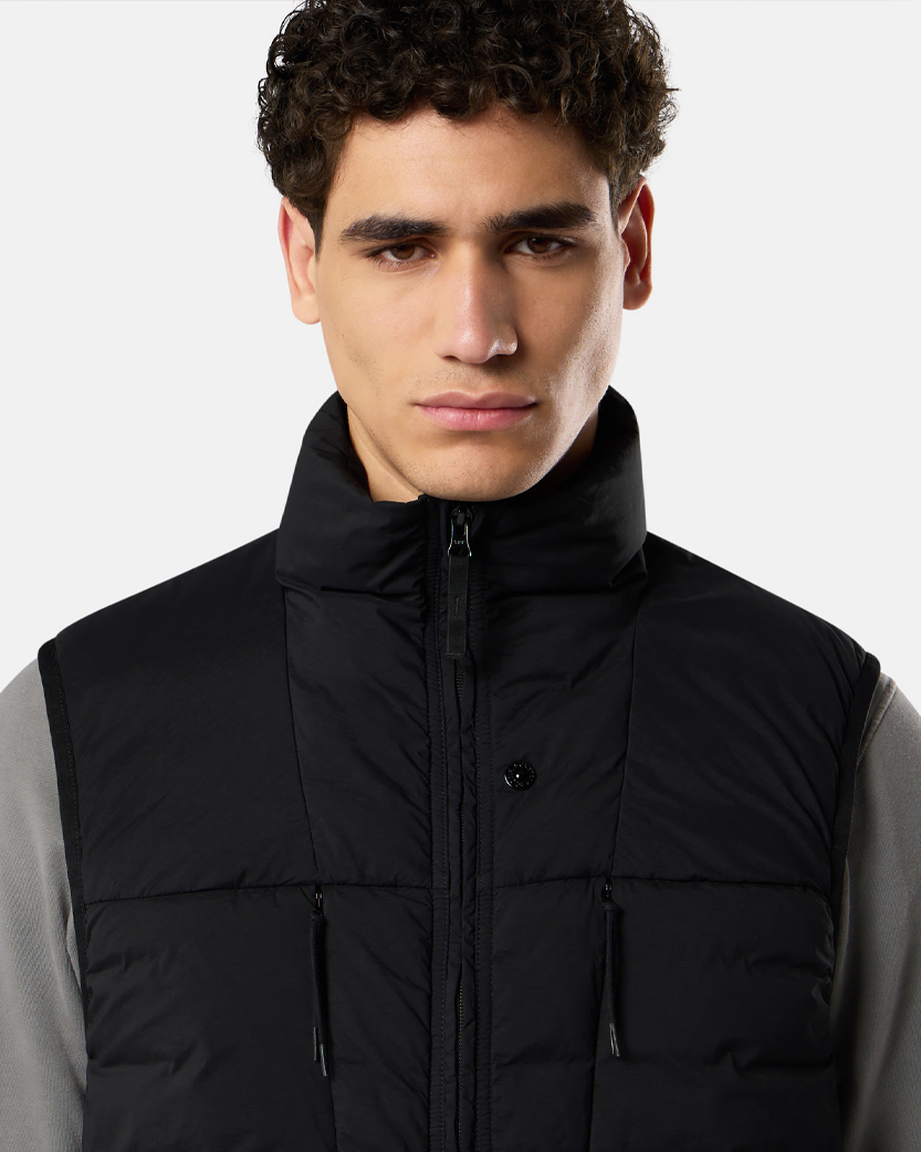 Stone Island G100004 SEAMLESS TUNNEL NYLON DOWN-TC Vest Black