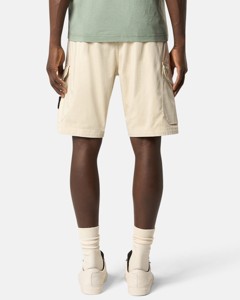 Stone Island L100L03 Organic Stretch Cotton Satin Regular Fit Cargo Bermuda Shorts Sand