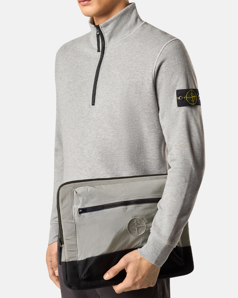 Stone Island 9200008 NYLON METAL IN ECONYL® Padded Laptop Case Pearl Grey