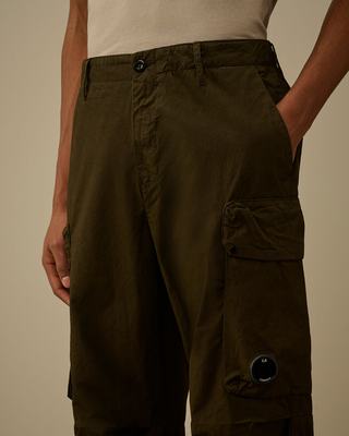 C.P. Company Micro-Reps Boxy Cargo Lens Pants Ivy Green 20CMPA128A110325G