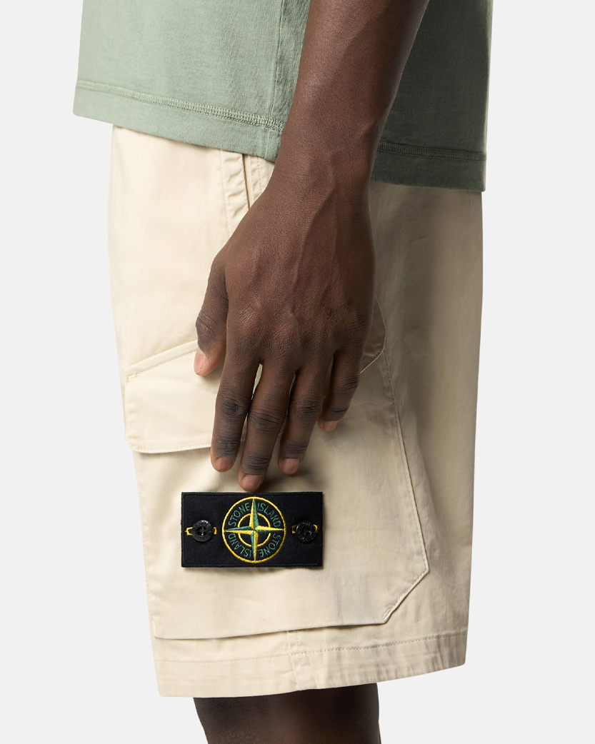 Stone Island L100L03 Organic Stretch Cotton Satin Regular Fit Cargo Bermuda Shorts Sand