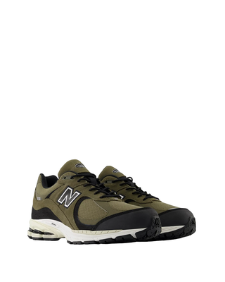 New Balance 2002R Gore-Tex Olive Black M2002RXU