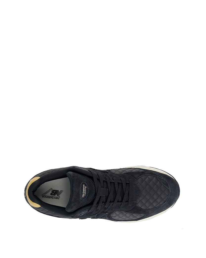 New Balance 2002R Quilted Black M2002RPG