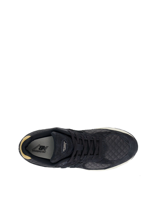 New Balance 2002R Quilted Black M2002RPG