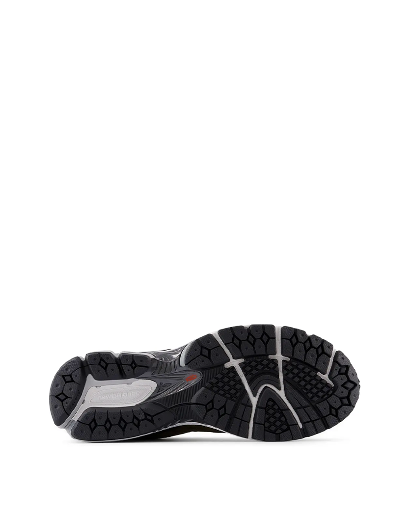 New Balance 2002R Woodland/Black Cement U2002RR