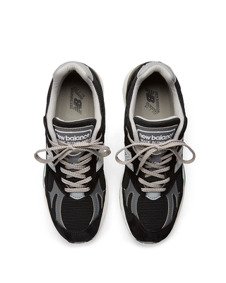 New Balance 991v2 Made in UK Black/Smoked Pearl U991BK2