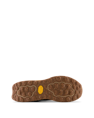 New Balance Fresh Foam X Hierro Mid GORE-TEX Black Hot Marigold