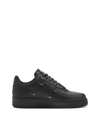 Nike air force 1 full black hotsell