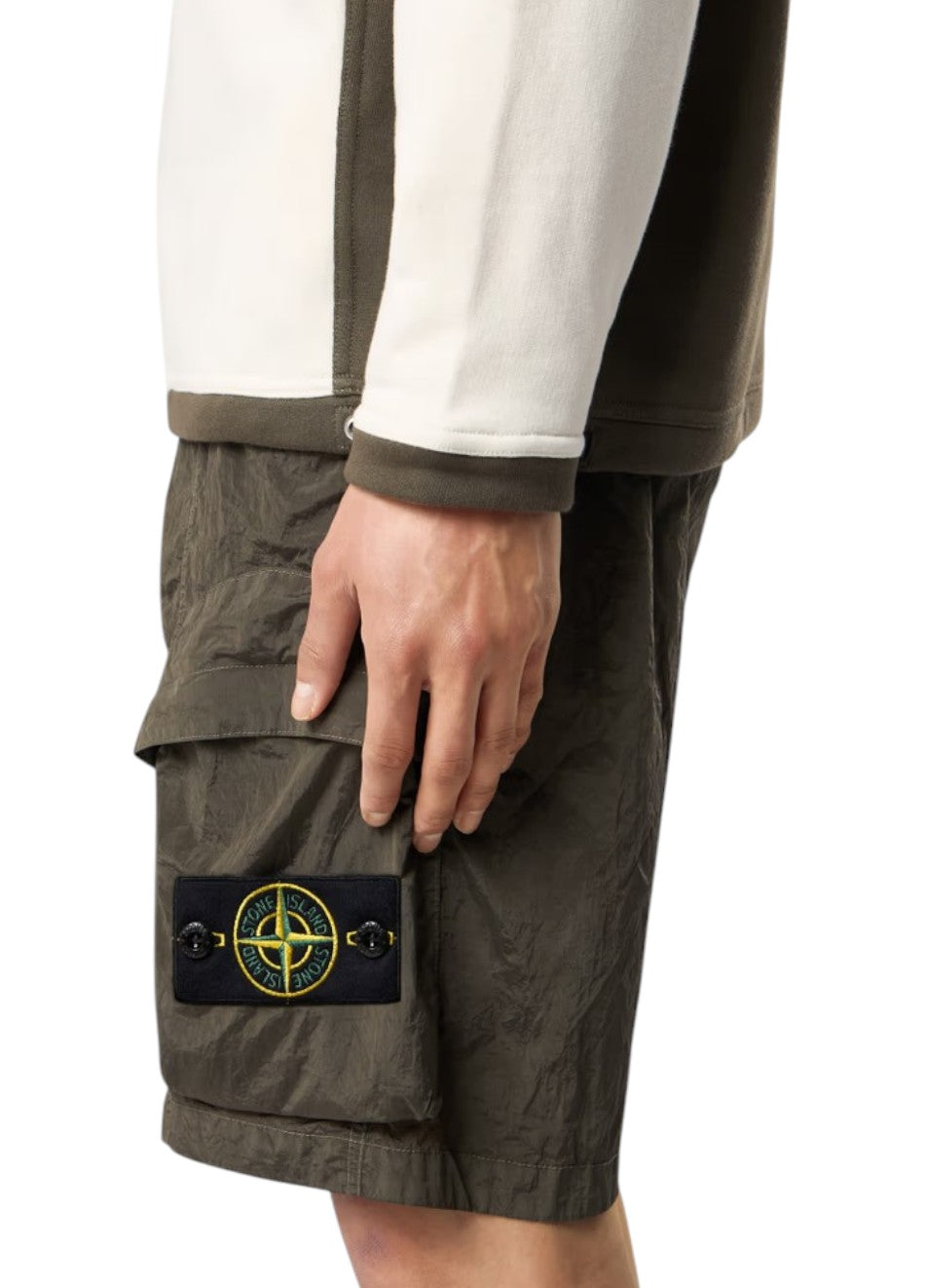 Stone Island L100007 NYLON METAL IN ECONYL® Bermuda Shorts Military Green