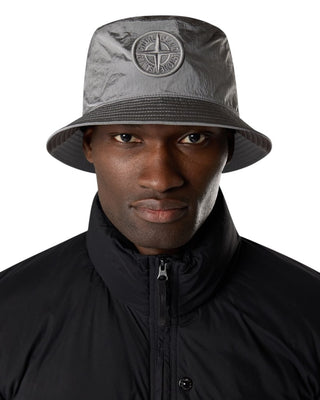 Stone Island 9100012 NYLON METAL IN ECONYL® Bucket Hat Pearl Grey